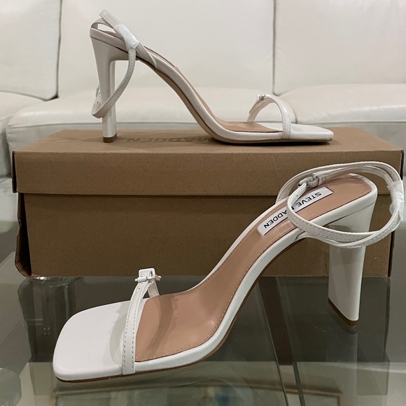 NIB Steve Madden WHITE leather Ailene strappy heels square toe 7.5 new in box - Picture 1 of 15